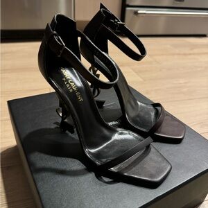 YSL OPIUM SANDAL